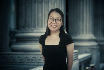 Carmen Guan Portrait 